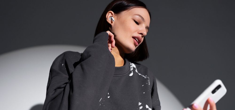 Фотографии Подключение наушников к iPhone в iOS 26.3 новые правила Apple